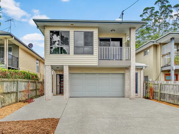 24 Woodville Street