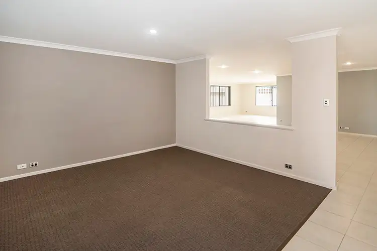 Seventh view of Homely house listing, 6 Sparrow Crescent, Broadwater WA 6280