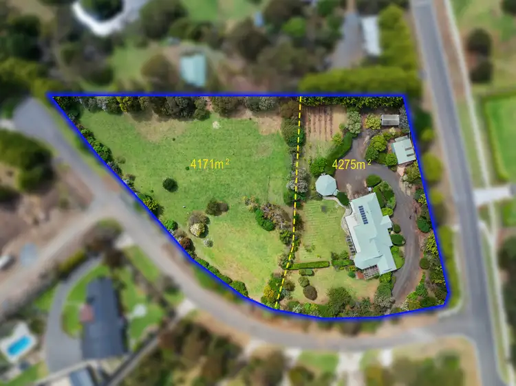 2-10 Small Court, San Remo VIC 3925