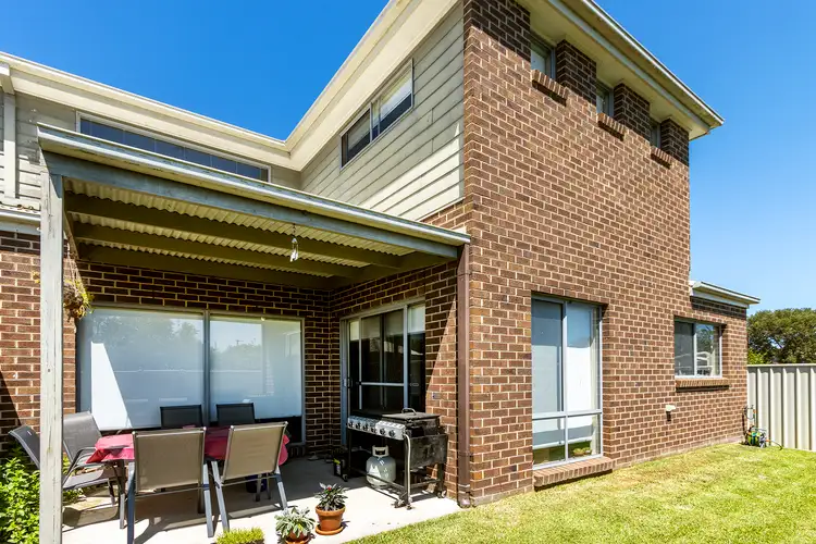 Sixth view of Homely townhouse listing, 5/42 Ross Street, Sale VIC 3850