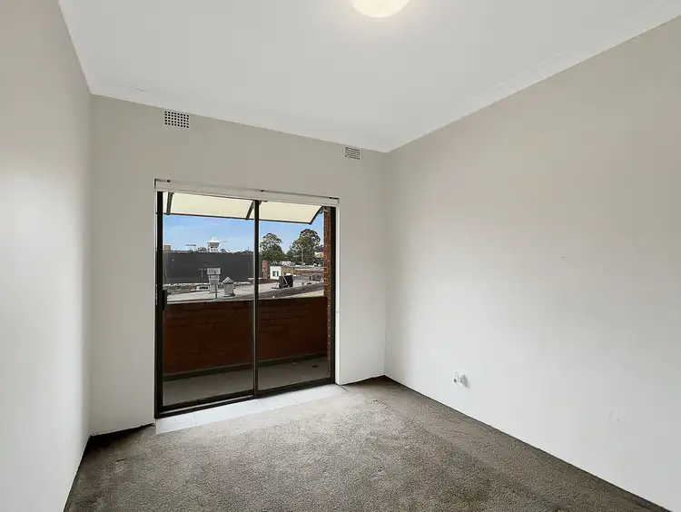 Fifth view of Homely unit listing, 1/116 Pendle Way, Pendle Hill NSW 2145
