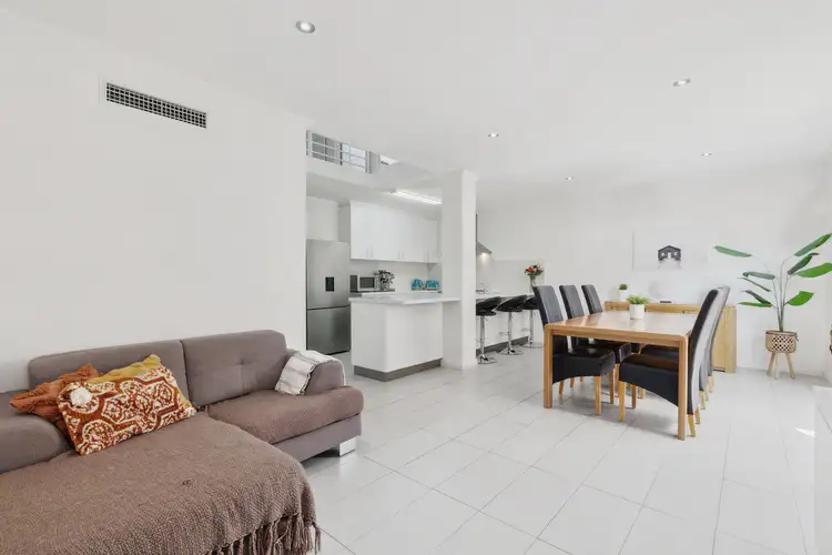 69a Duke Street, Scarborough WA 6019