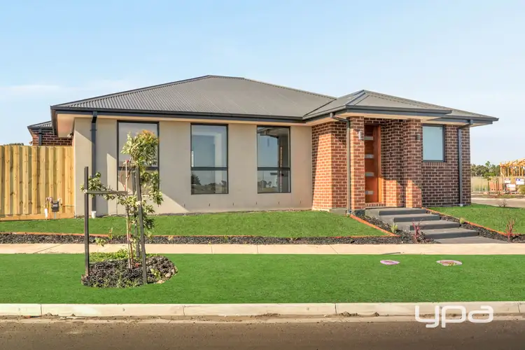 Second view of Homely house listing, 3 Leadbeater Drive, Wollert VIC 3750