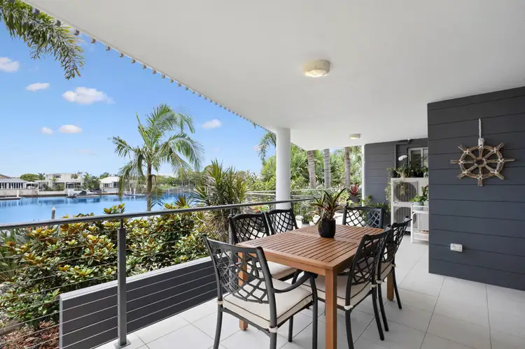 11/57 Grand Parade, Kawana Island QLD 4575