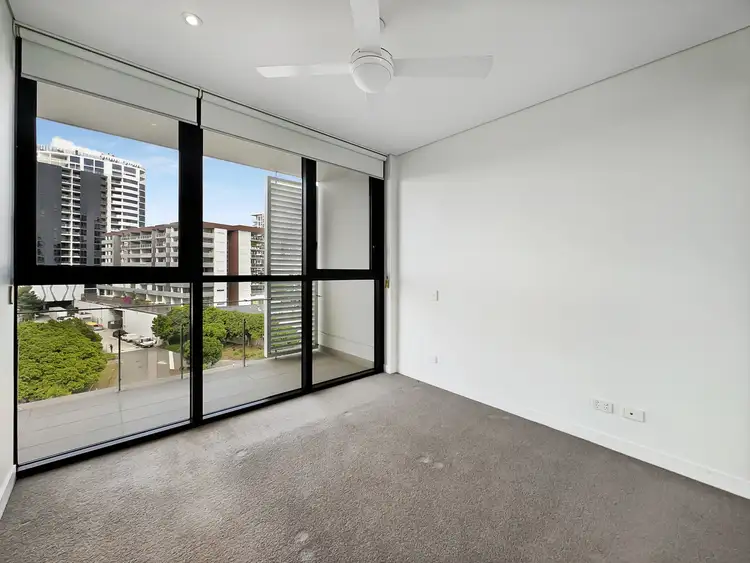 Fourth view of Homely apartment listing, 1064/33 Remora Road, Hamilton QLD 4007