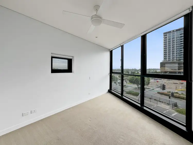 Fourth view of Homely apartment listing, 3032/33 Remora Road, Hamilton QLD 4007