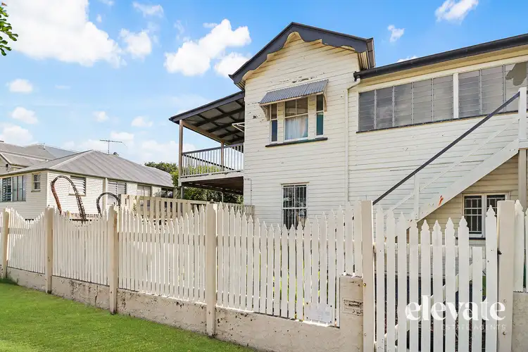 2/2 Bayliss Street, Toowong QLD 4066