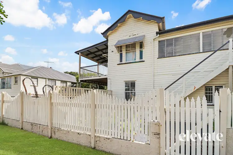2/2 Bayliss Street, Toowong QLD 4066