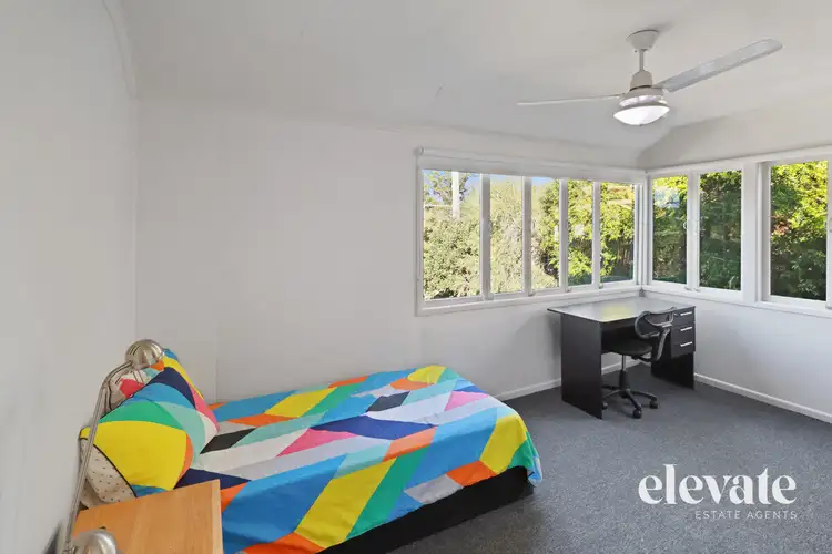 19 Marmion Parade, Taringa QLD 4068