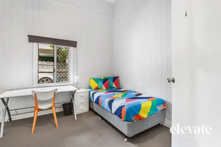 381 Cornwall Street, Greenslopes QLD 4120