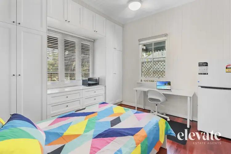 32 Ellis Street, Stones Corner QLD 4120