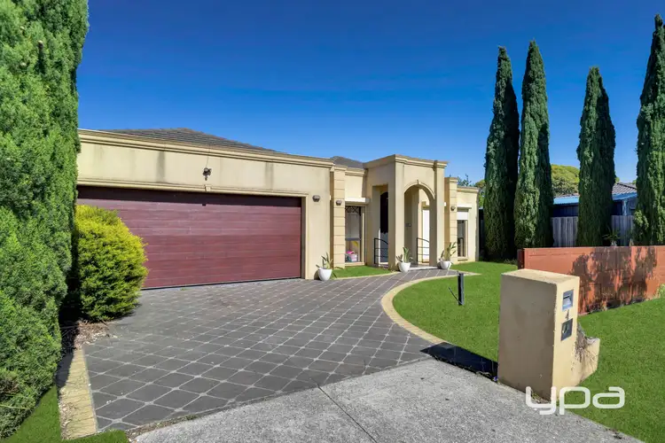 Second view of Homely house listing, 4 Wisla Circuit, Roxburgh Park VIC 3064