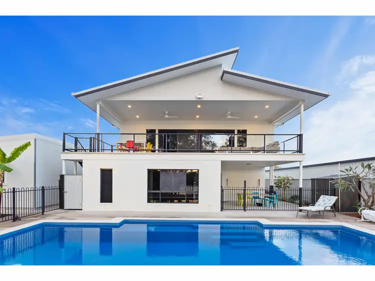 3 Cochrane Place, Kawana QLD 4701