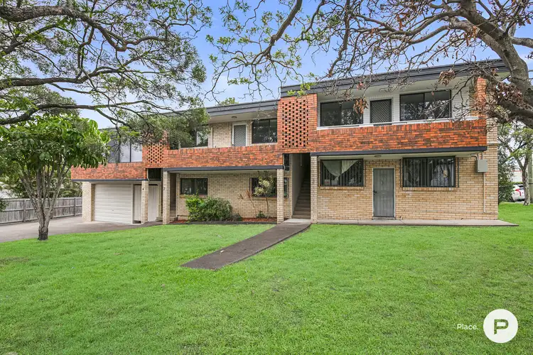 2/27 Lancaster Street, Coorparoo QLD 4151
