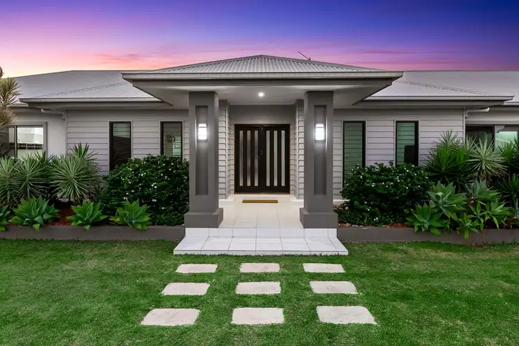 2 Mermaid Court, Eli Waters QLD 4655