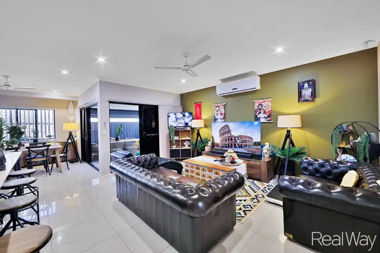 Fifth view of Homely house listing, 2 Villa Court, Ashfield QLD 4670