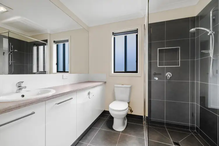 Fifth view of Homely house listing, 16 Billabong Avenue, Sale VIC 3850