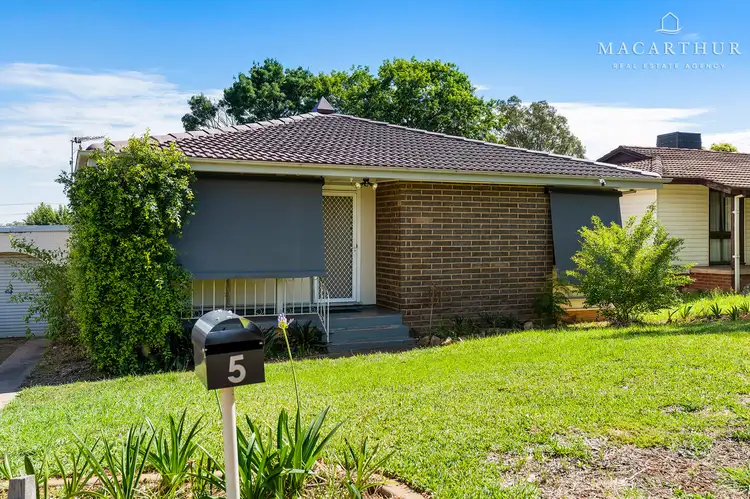 5 Connorton Avenue