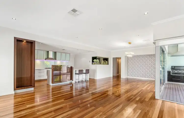 1 Fennell Rise