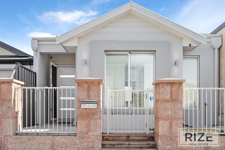 26 Wallaby Road, Banksia Grove WA 6031