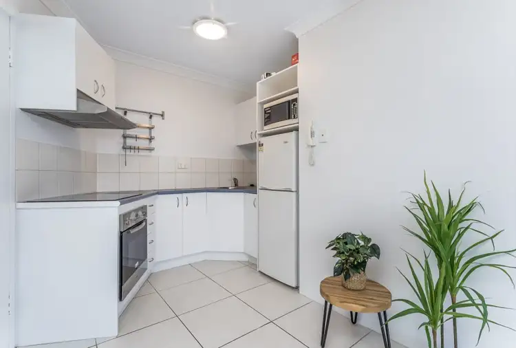 Fifth view of Homely apartment listing, 7/273 Boundary Street, Spring Hill QLD 4000