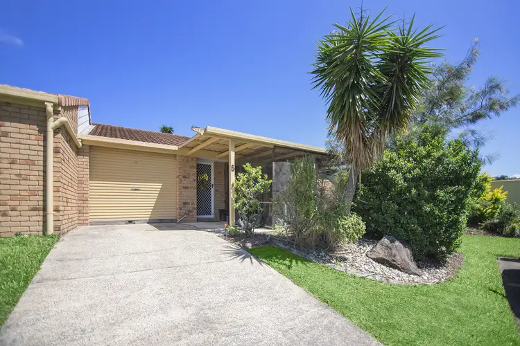 Main view of Homely villa listing, 5/15 Vine Court, Oxenford QLD 4210