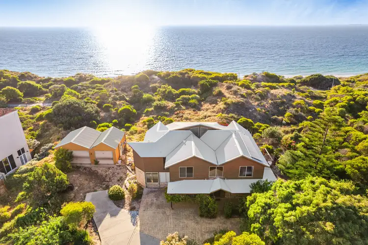 12 Pembroke Court, Warnbro WA 6169
