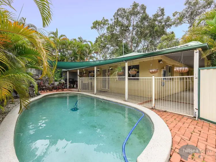 13 Stonehaven Place, Highland Park QLD 4211