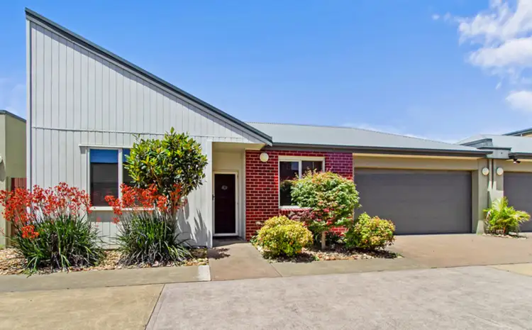 Second view of Homely apartment listing, 6/35 Church Street, Lakes Entrance VIC 3909