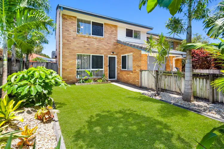 1/3 Pontoon Place, Varsity Lakes QLD 4227