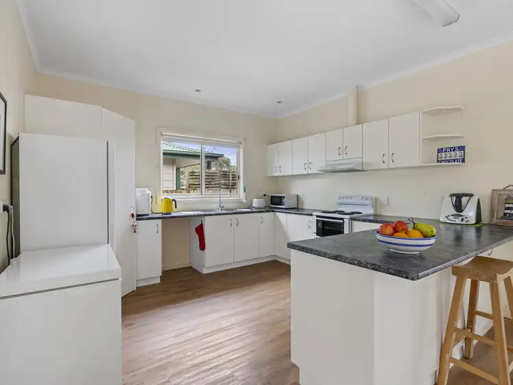 Fifth view of Homely unit listing, 2/20 Cleeland Street, Newhaven VIC 3925