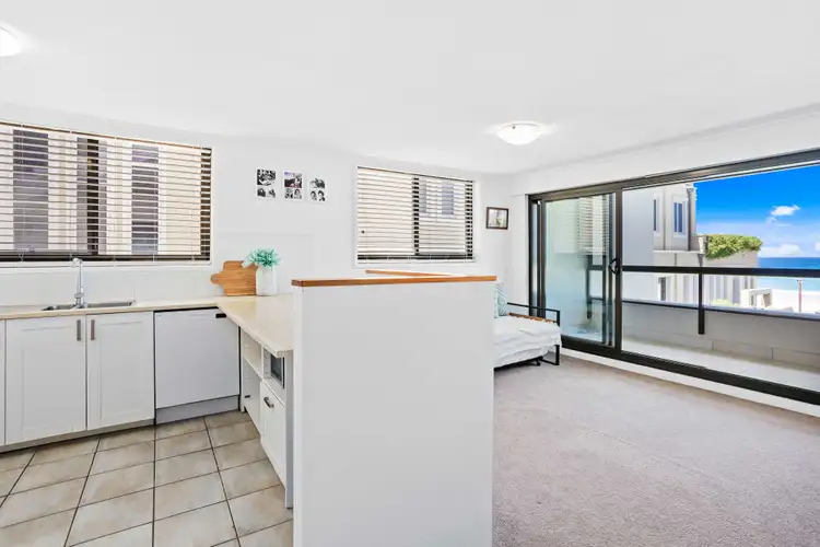 Fifth view of Homely unit listing, 5/93 Albatross Avenue, Mermaid Beach QLD 4218