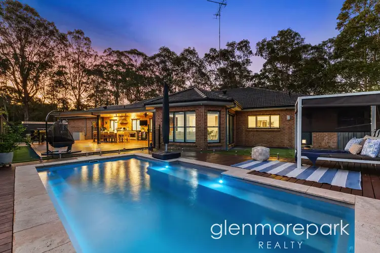 7 Woodbrook Grove