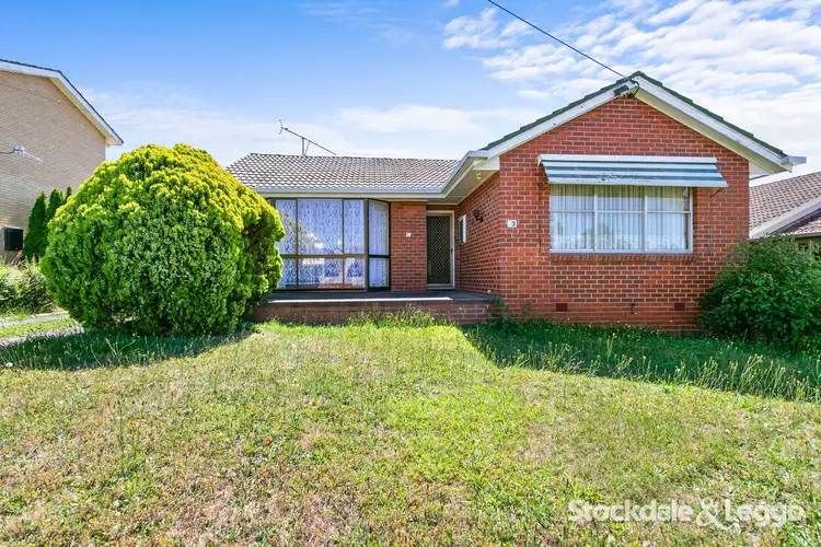 13 McInnes Crescent, Churchill VIC 3842