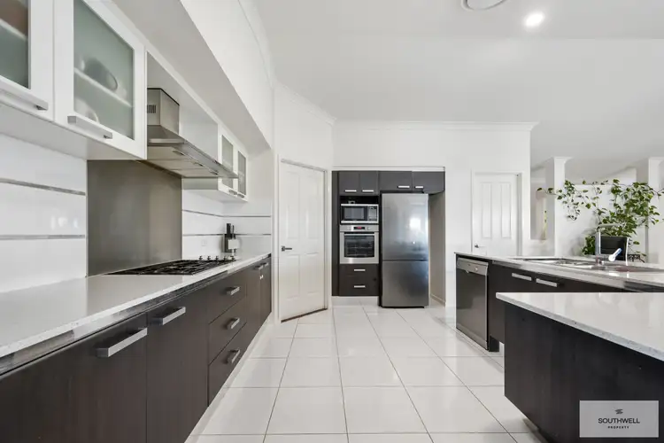 Fifth view of Homely house listing, 6 Mawson Close, Tamworth NSW 2340