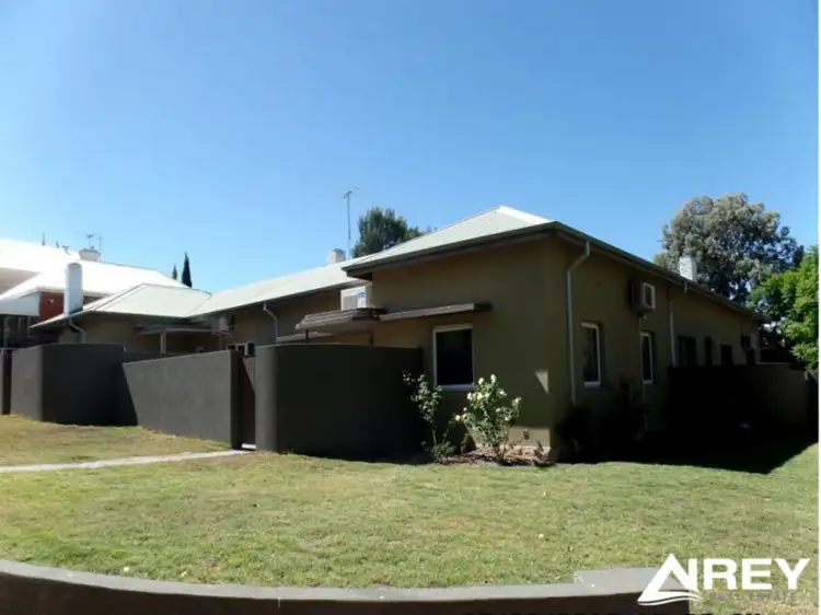 59 Nicholson Road