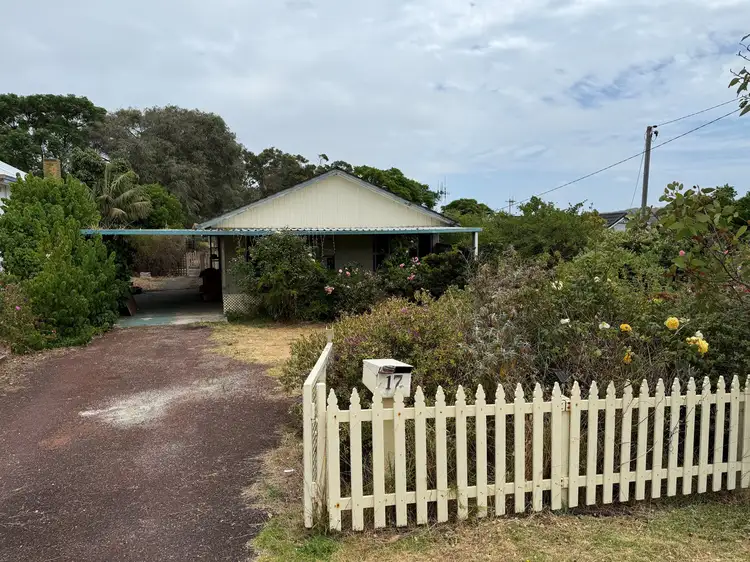 17 David Street, Spencer Park WA 6330