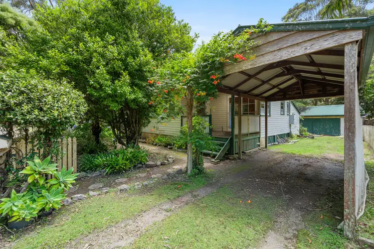 20 Canyon Parade, Springbrook QLD 4213