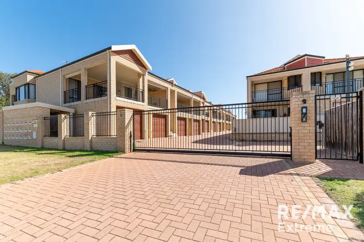 7/4 Allum Green, Merriwa WA 6030