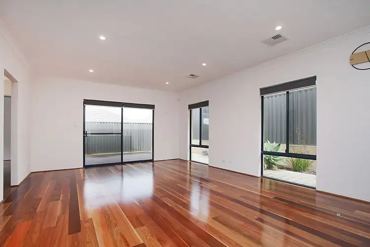 Sixth view of Homely house listing, 9 Mercury Street, Treeby WA 6164