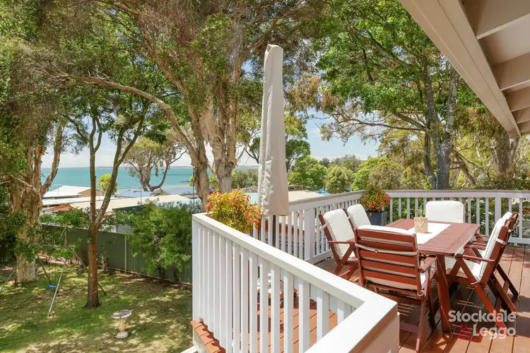 12 Koonwarra Court, Cowes VIC 3922