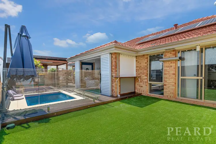 6 Ollave Circuit, Aveley WA 6069