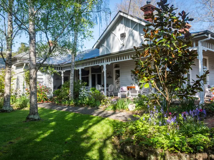 33 Parrott Street, Cobden VIC 3266