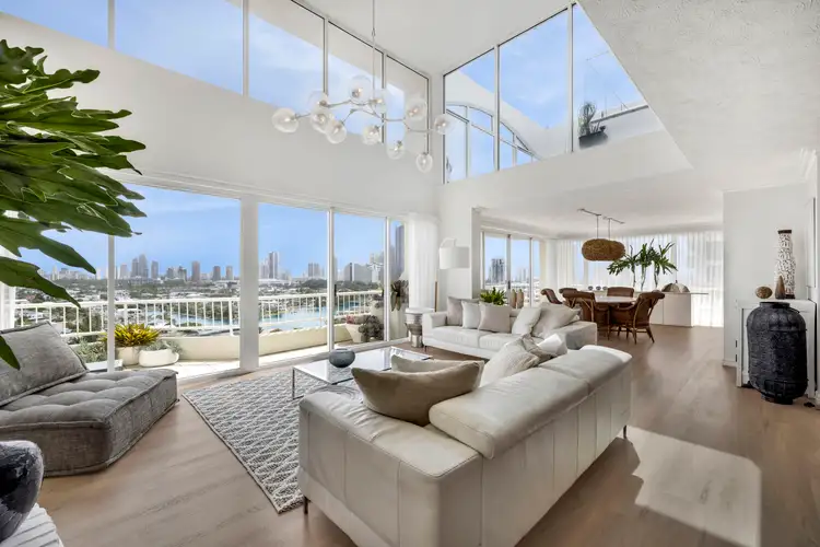 52/56 Hooker Boulevard, Mermaid Waters QLD 4218
