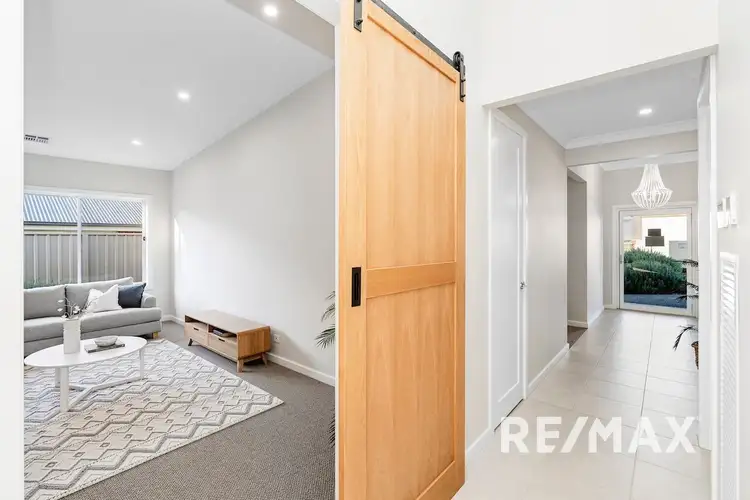 Second view of Homely house listing, 5 Dallas Avenue, Gobbagombalin NSW 2650