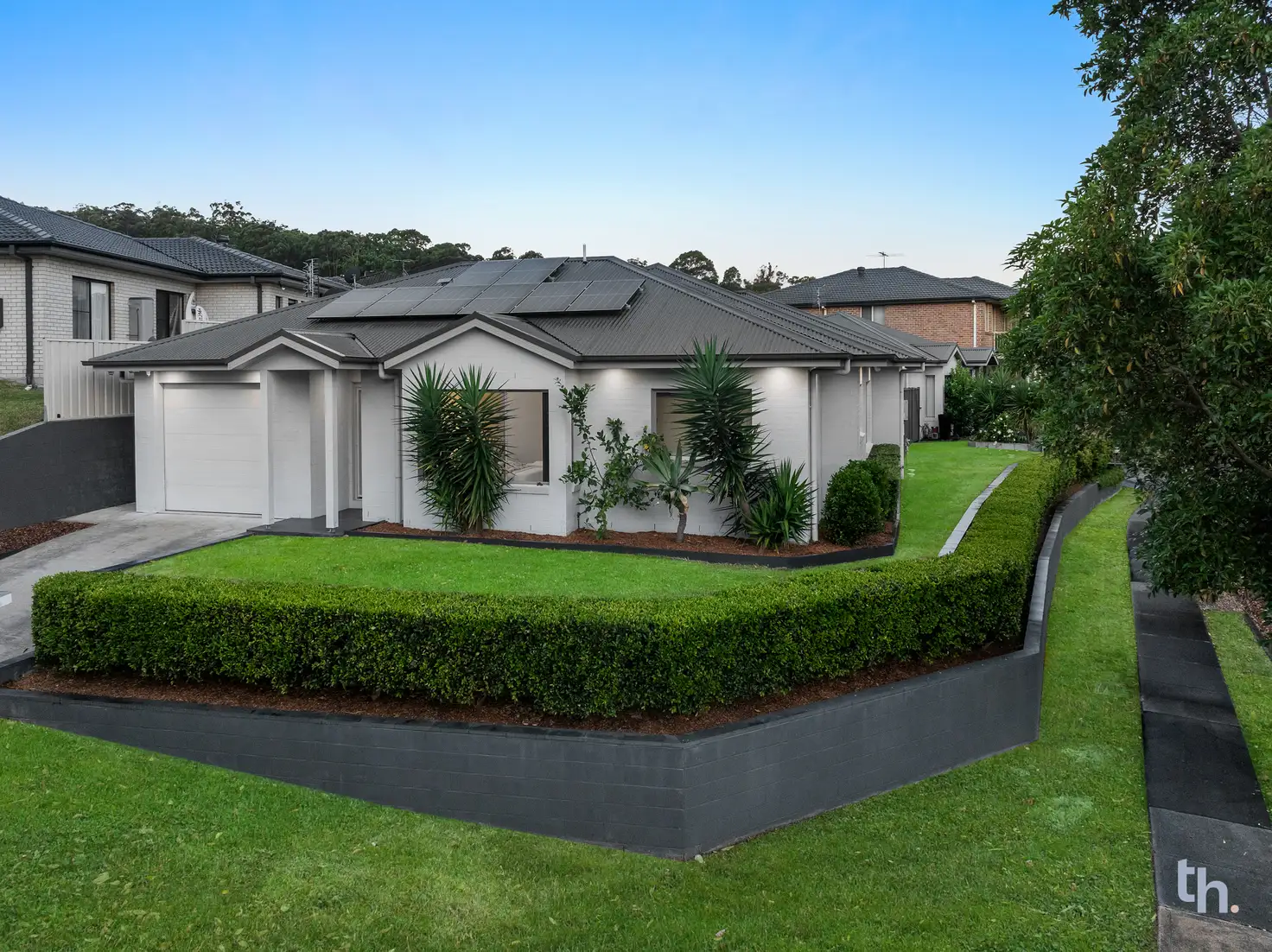Main view of Homely house listing, 2 Hadlow Drive, Cameron Park NSW 2285