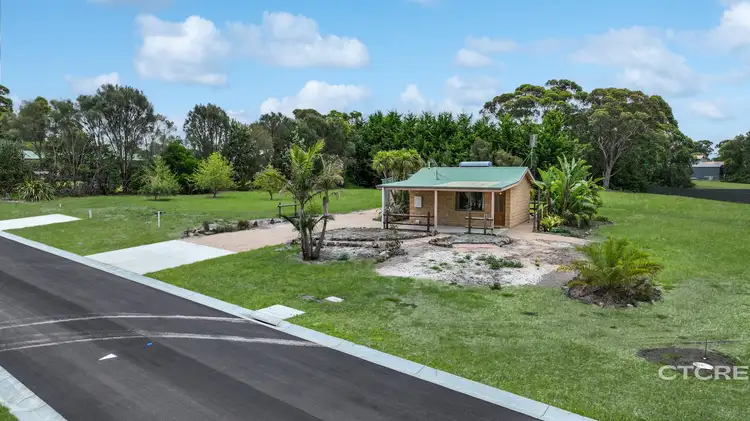 2/20A Marlo Road, Marlo VIC 3888