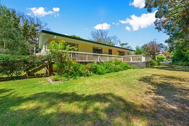 49 Lind Drive, Lake Tyers Beach VIC 3909
