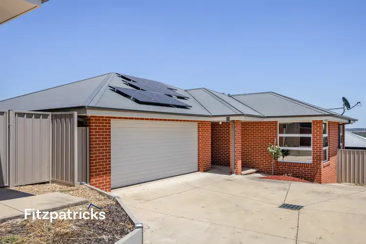 Main view of Homely unit listing, 2/114 Brooklyn Drive, Bourkelands NSW 2650
