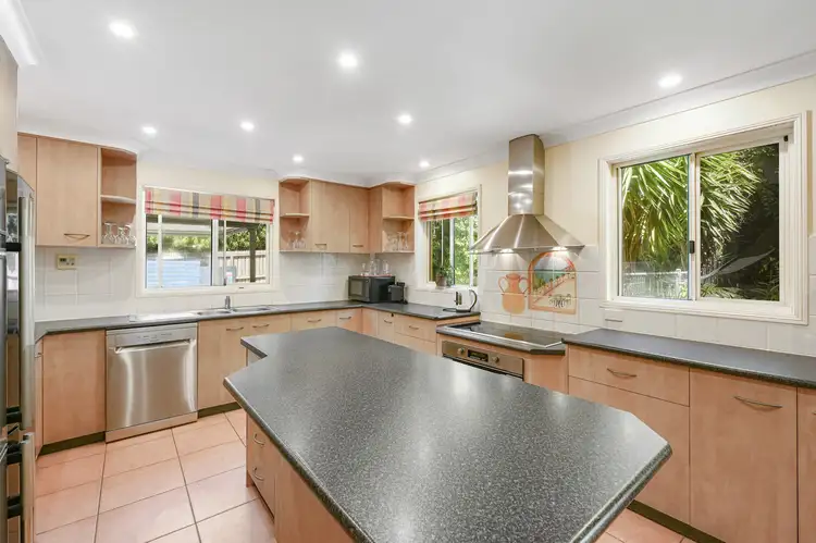 Fifth view of Homely house listing, 2 Glen Eagles Drive, Middle Ridge QLD 4350